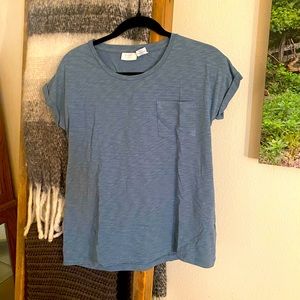 Blue pocket tee size small